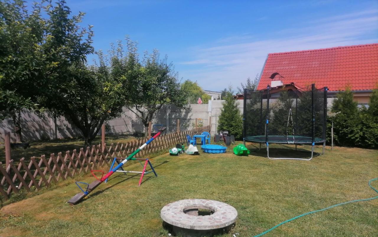 Ubytovanie Harmony House Hotel Veľký Meder Exterior foto